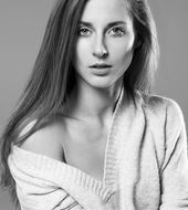 Dominika Moriak - Wrocław, Wiek 30. Dołącz tak samo jak Dominika do najlepszych hostess, modelek i fotomodelek w Polsce