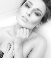 Magdalena Burakowska - Poznań, Wiek 35. Dołącz tak samo jak Magdalena do najlepszych hostess, modelek i fotomodelek w Polsce