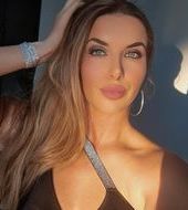 Karolina Świ - Poznań, Wiek 29. Dołącz tak samo jak Karolina do najlepszych hostess, modelek i fotomodelek w Polsce