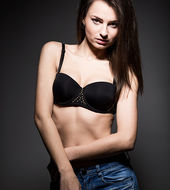 Sabina Mikos - Tarnów, Wiek 32. Dołącz tak samo jak Sabina do najlepszych hostess, modelek i fotomodelek w Polsce