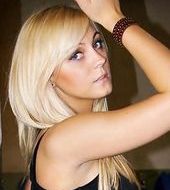 Sabrina Kłos - Pabianice, Wiek 33. Dołącz tak samo jak Sabrina do najlepszych hostess, modelek i fotomodelek w Polsce
